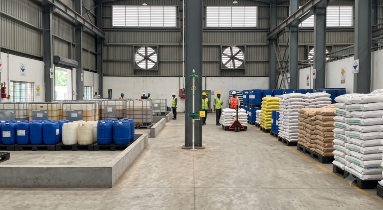 Nitric Acid for Stainless Steel: Passivation, Pickling and Etching Explained for Chennai’s Metal Finishers
